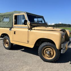 Land Rover Series IIA